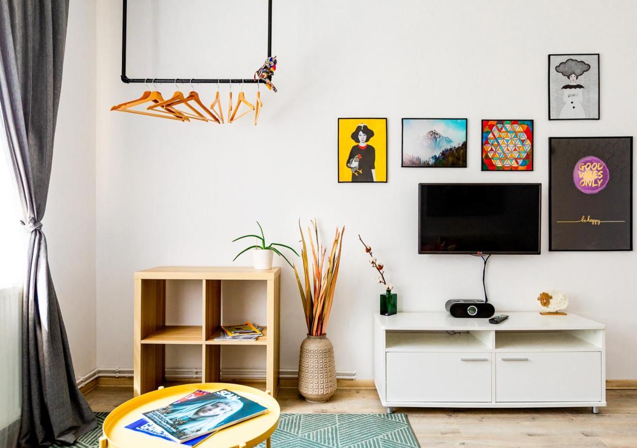 Old Citadel Hill Apartment براشوف المظهر الخارجي الصورة