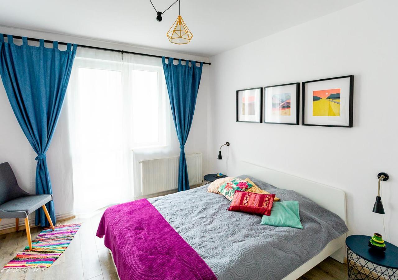 Old Citadel Hill Apartment براشوف المظهر الخارجي الصورة